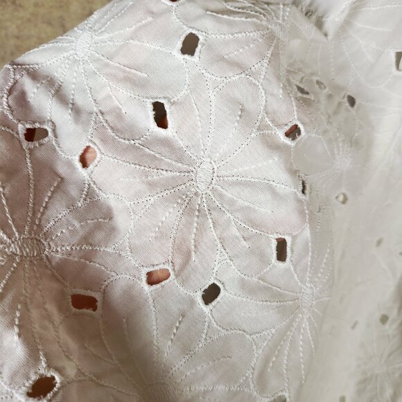 Talbots Plus Women's Eyelet Lace Top, Size 18W NWT White Summer Blouse - Picture 5 of 12